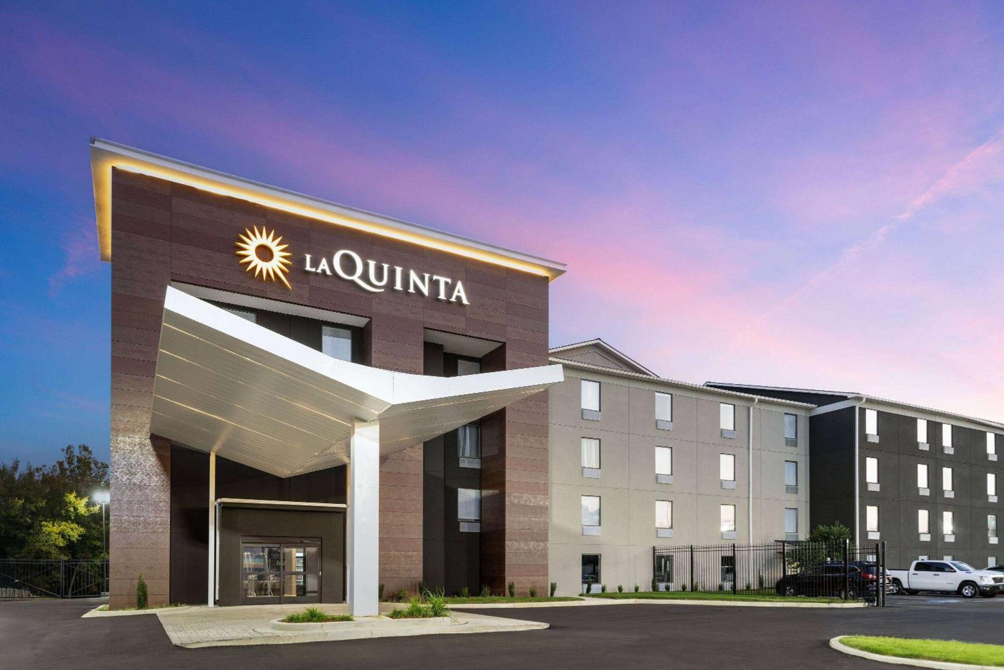 La Quinta Inn & Suites By Wyndham Memphis I-240 Exteriér fotografie